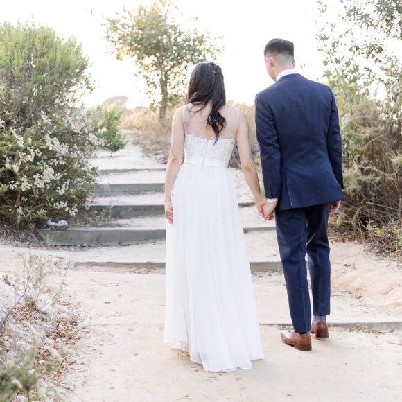 David’s Bridal A-Line Wedding Dress - Picture 4 of 7